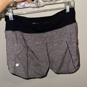 Lululemon Speed Up Mid-Rise Lined Short 4"